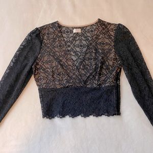 Aritzia lace top